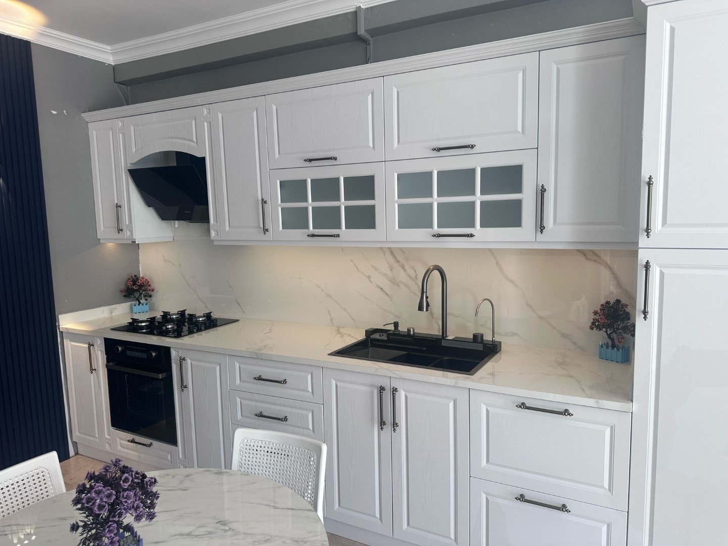 Lamar Calacatta Derma