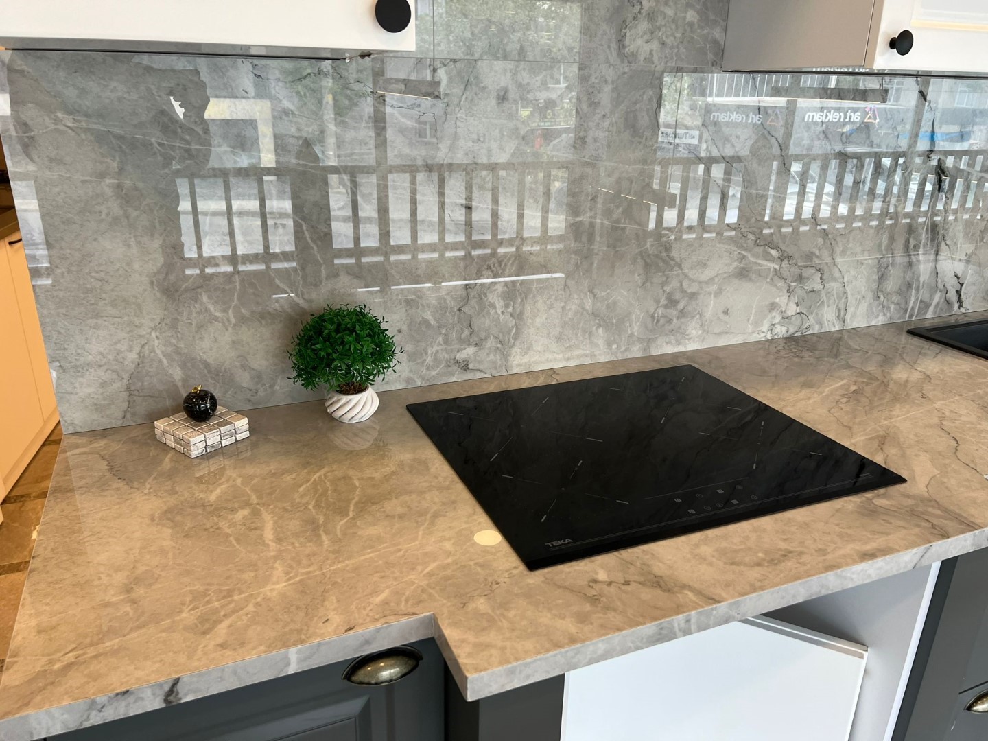 Anatolia Porselen Atlantic Ocean